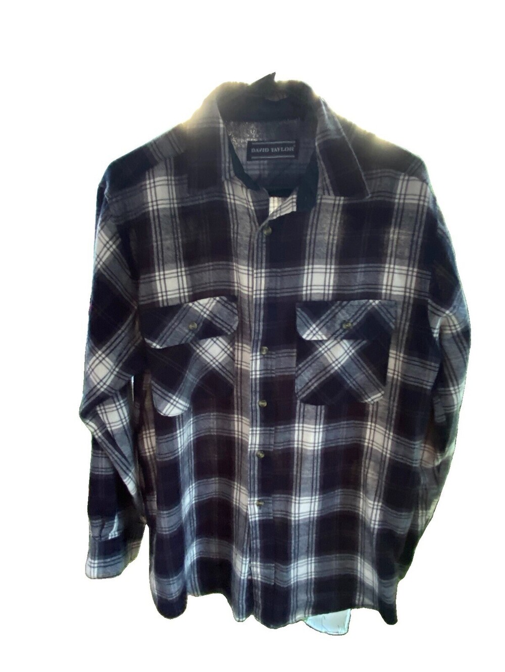 Vintage 90’s David Taylor Men's Long Sleeve Button-Up Flannel Shirt Plaid